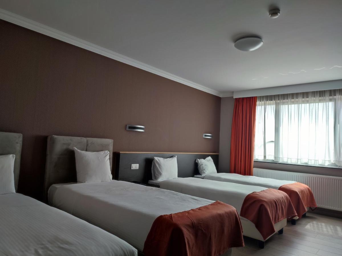Hotel Taormina Brussels Airport Завентем Екстериор снимка