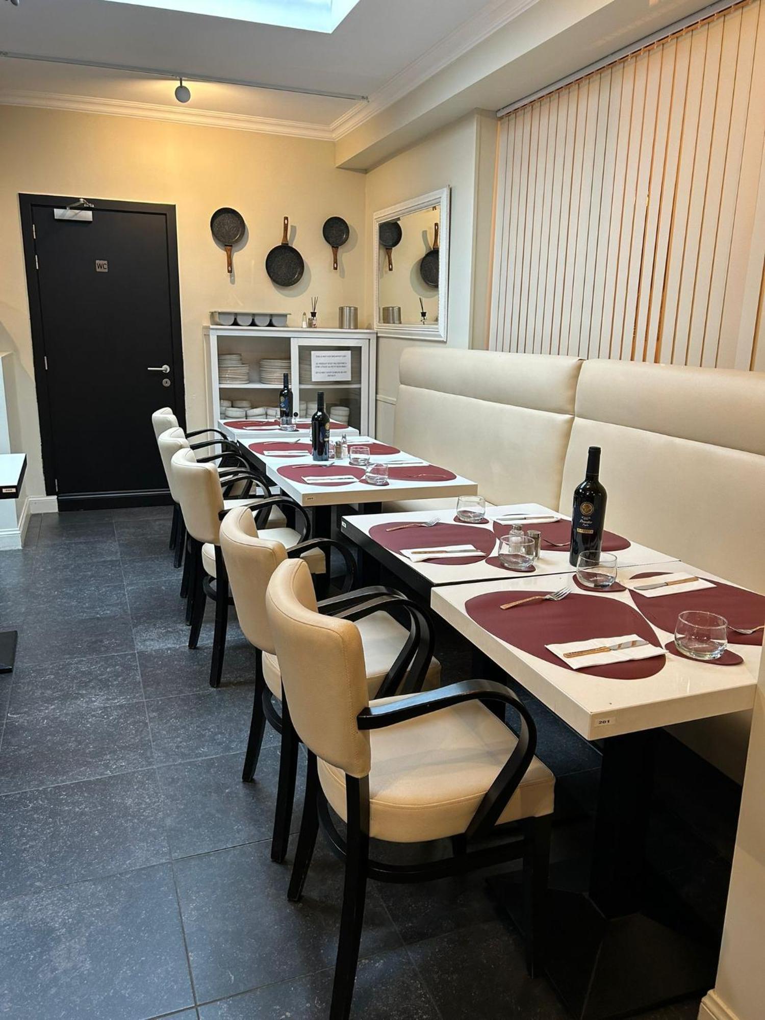 Hotel Taormina Brussels Airport Завентем Екстериор снимка