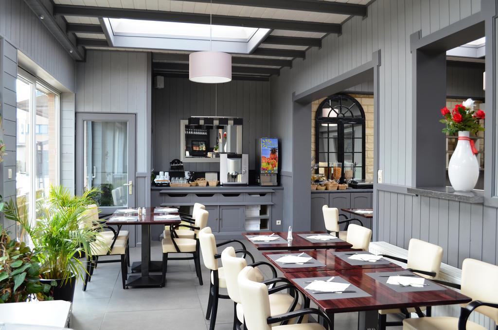 Hotel Taormina Brussels Airport Завентем Екстериор снимка